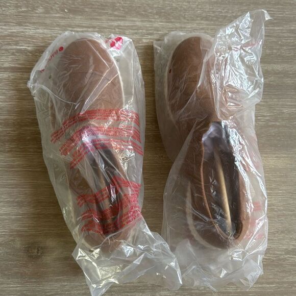 Clarks Collection Caroline Grace Leather Slip-On Sneakers Tan Size 9.5 NWT - Picture 3 of 9